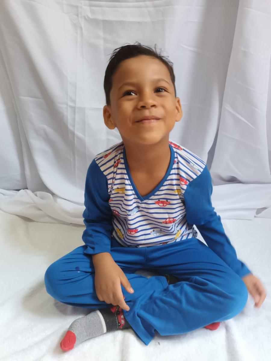 Niños en pijama sale